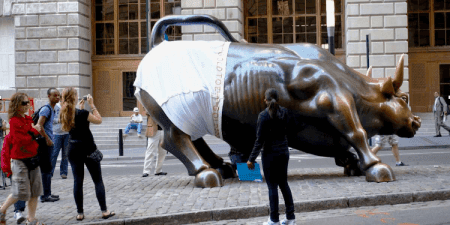 New York City bull wearing GoldToe's underwear.